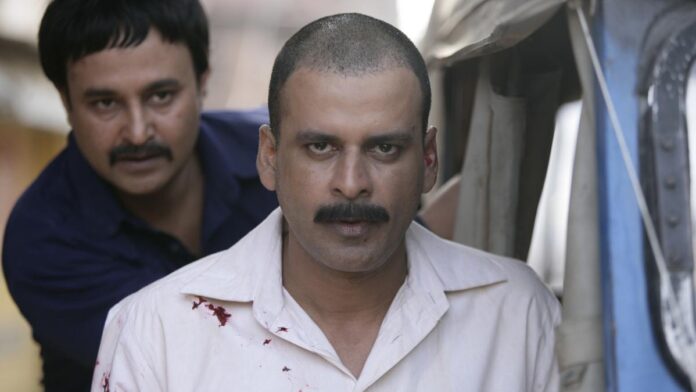 'Gangs Of Wasseypur' Raw Portrayal Of Violence Manoj Bajpayee as Sardar Khan