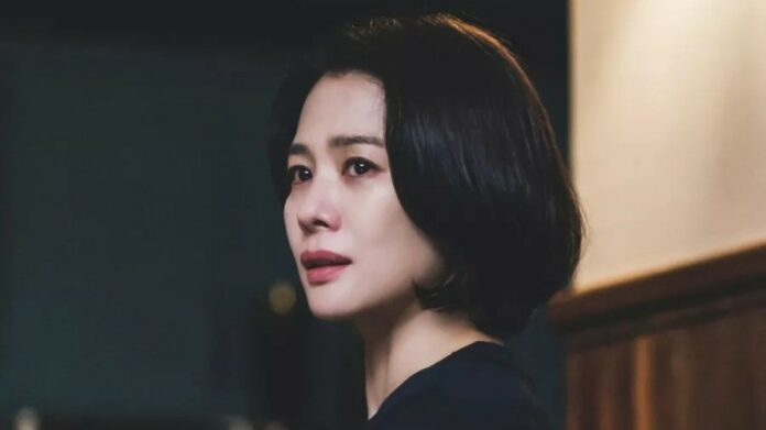Trolley Episodes 1 2 Recap And Ending 2022 Kim Hyun-joo as Kim Hye Ju